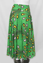 Load image into Gallery viewer, Green Tear Drop Floor Length Maxi Skirt On Dutch Hollandaise Prints