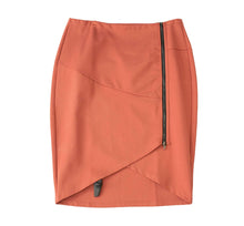 Load image into Gallery viewer, English White PolySpandex V-Curve Skirt-Marsala