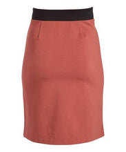 Load image into Gallery viewer, Rapheeze Italian Concept Marsala & Black Pocket Contrast-Trim Midi Skirt