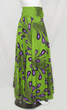 Load image into Gallery viewer, Green Floor Length Maxi Skirt On Dutch
