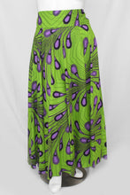 Load image into Gallery viewer, Green Floor Length Maxi Skirt On Dutch
