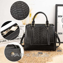 Load image into Gallery viewer, Stylish Tote Bag for Woman - Small Black Handbag
